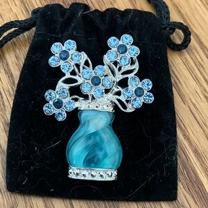 Elegant Silver and Blue Floral Brooch